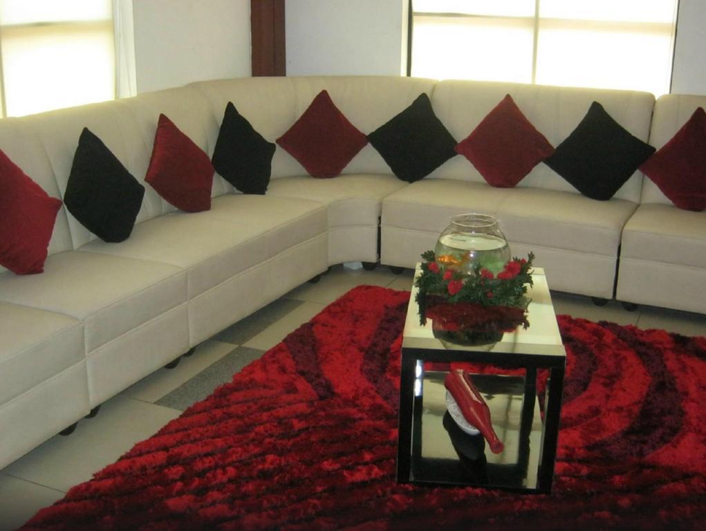 Aquarock Hotel Kazhakuttam Екстериор снимка