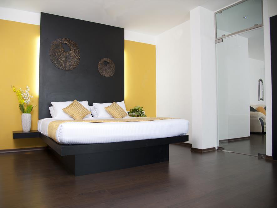 Aquarock Hotel Kazhakuttam Екстериор снимка